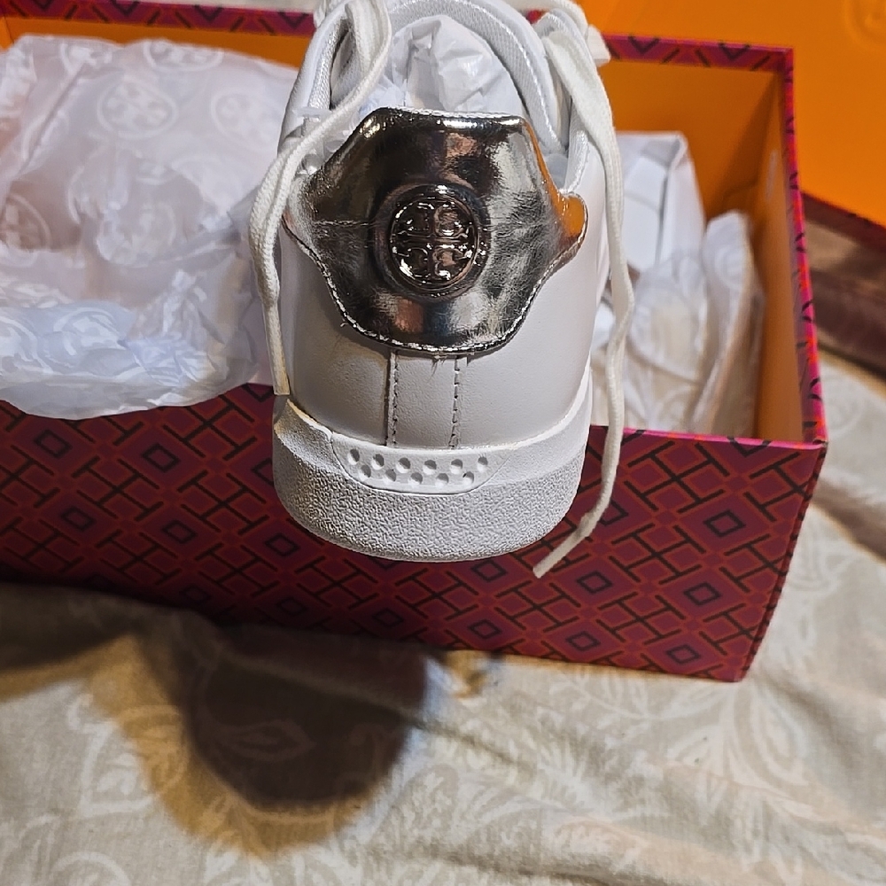 Tory burch,  size 8.5 Chic White and Silver Sneakers